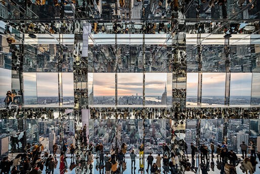 Buildings in Use: Mirror Dimension in New York, USA. Photographer: Xi Chen.